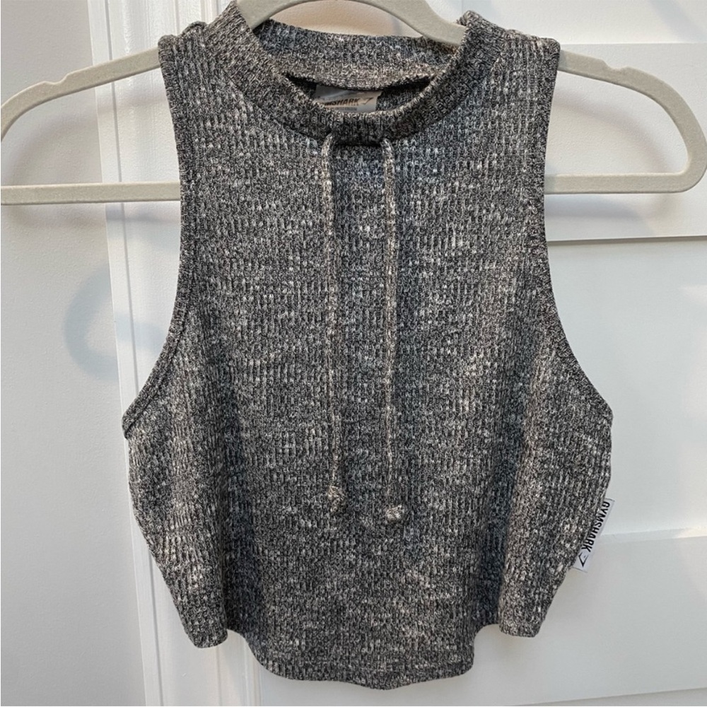 Gymshark Ribbed Knit Crop Tank - Picture 2 of 4